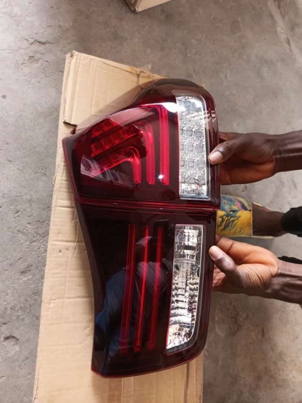 BACK OR REAR LAMP FOR LEXUS RX 330